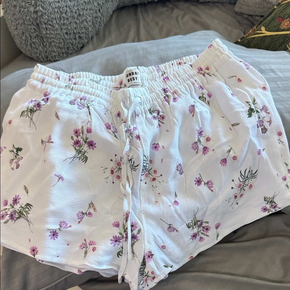 Aritzia Floral White Shorts